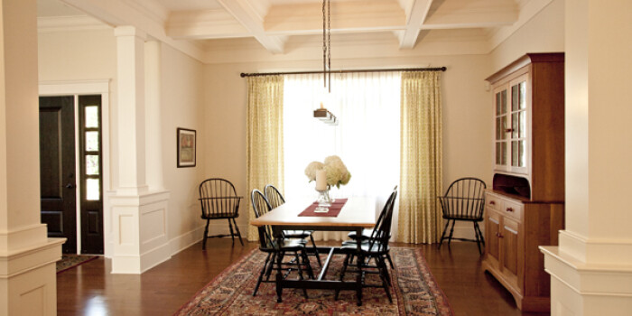 DiningRoom2710S