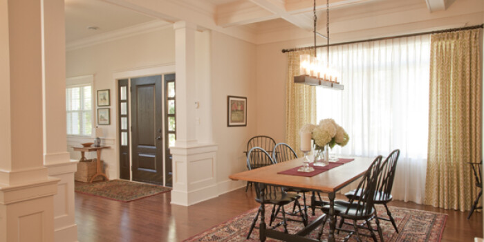 DiningRoom2715S