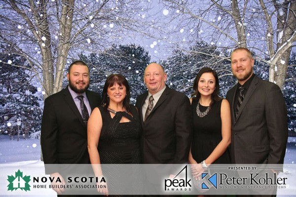 Sawlor Family Photo Peak Awards 2016